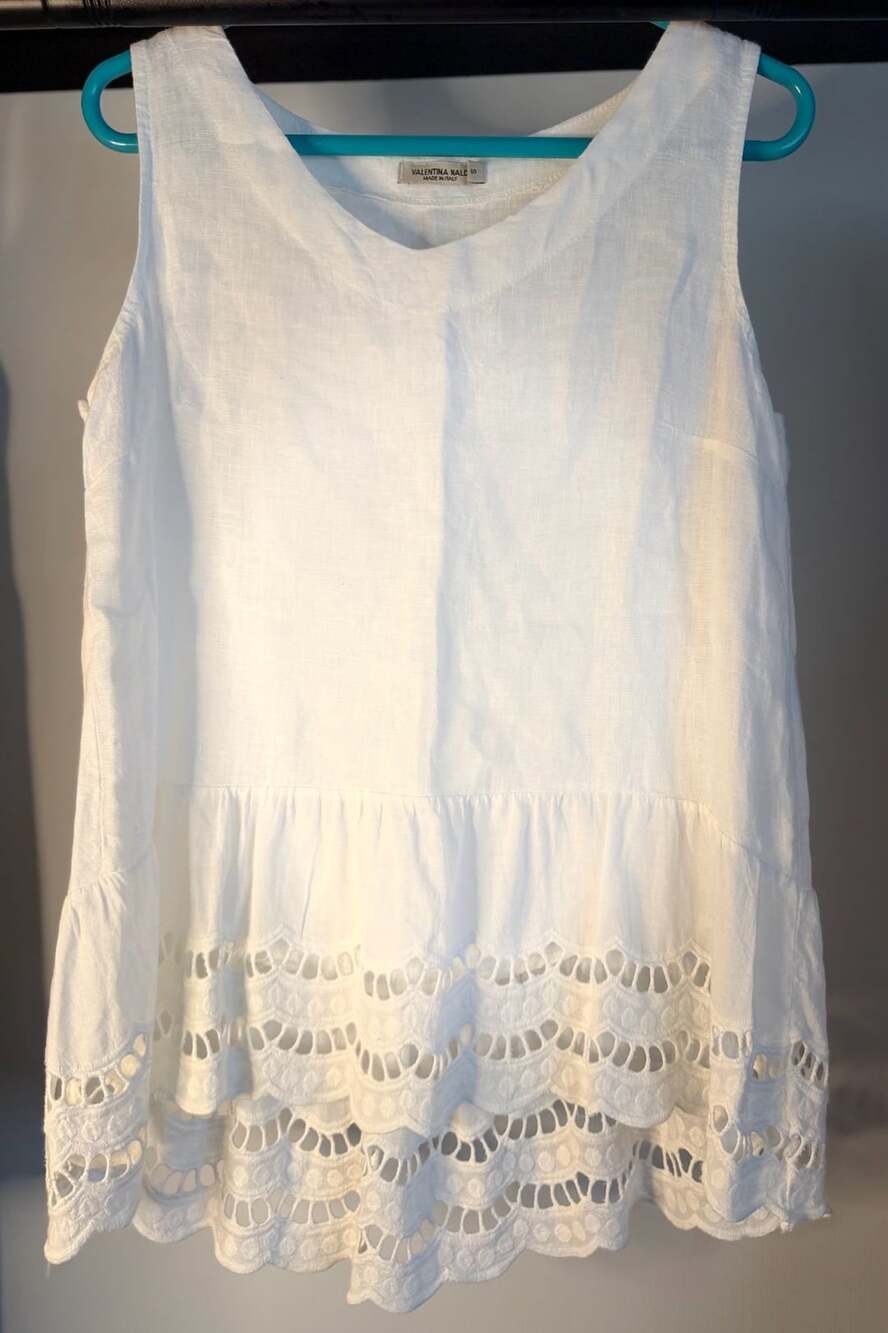 Valentina Naldi Italy 100% Linen White Eyelet Embroidered Lace Hem Tank Top Size